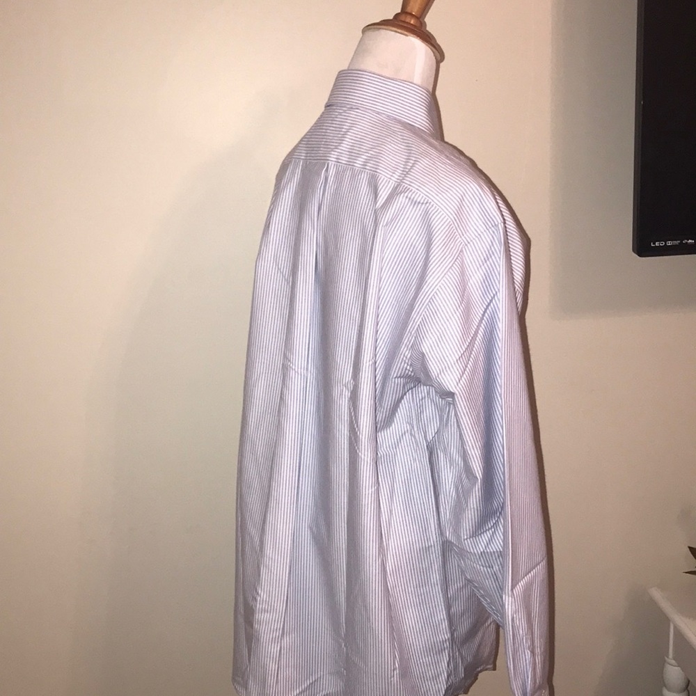 L.L.Bean White Blue Striped Button Down - Picture 4 of 4